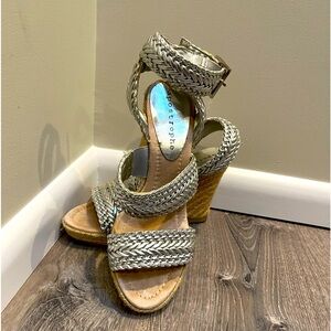 Silver Braided Audrey Wedges from Apostrophe Size 6